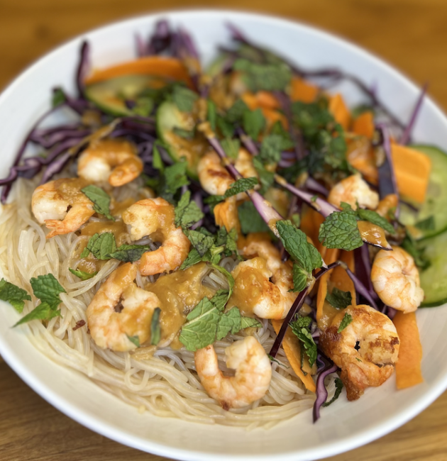 Frühlingsrollen Bowl